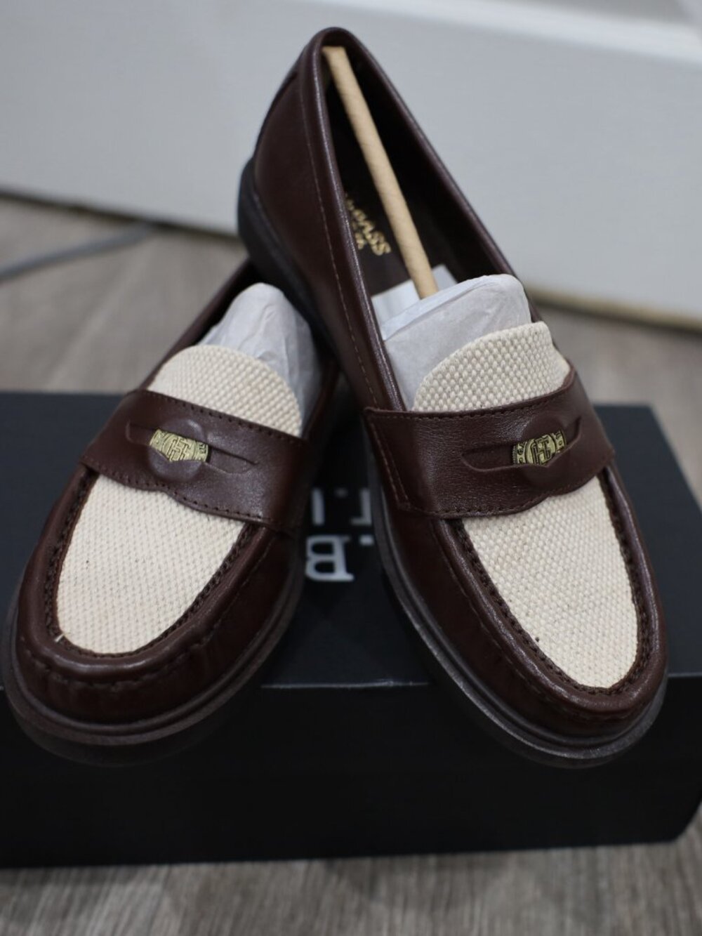 Women's Bass Wren Penny Loafer Medium Brown Size 6